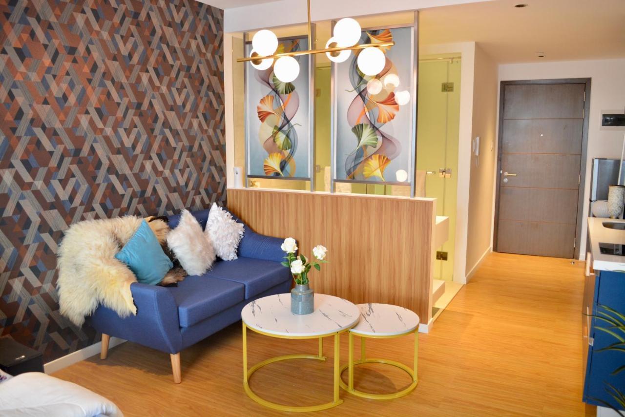 Luxxe Interior Design Condo - Novotel Residences At Acqua Private Residences Mandaluyong Екстер'єр фото
