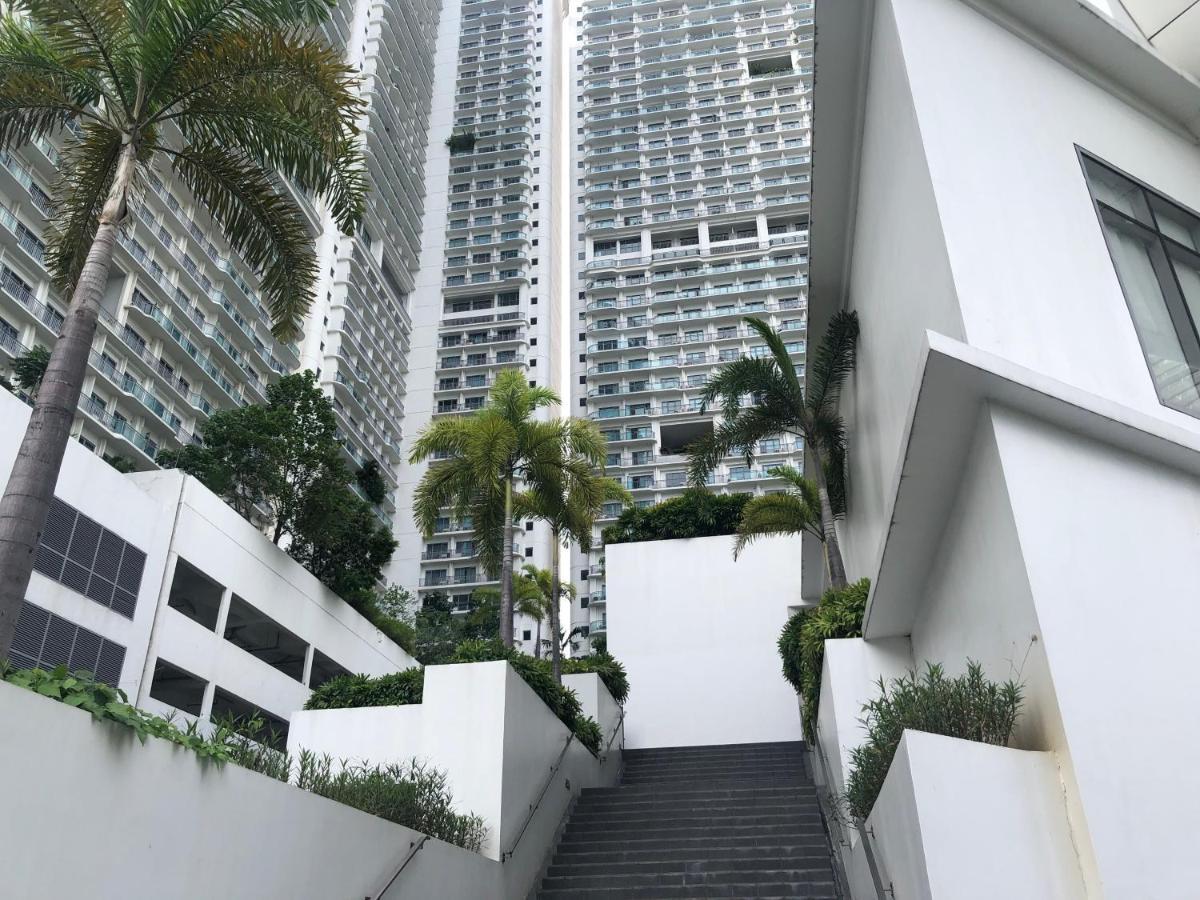 Luxxe Interior Design Condo - Novotel Residences At Acqua Private Residences Mandaluyong Екстер'єр фото
