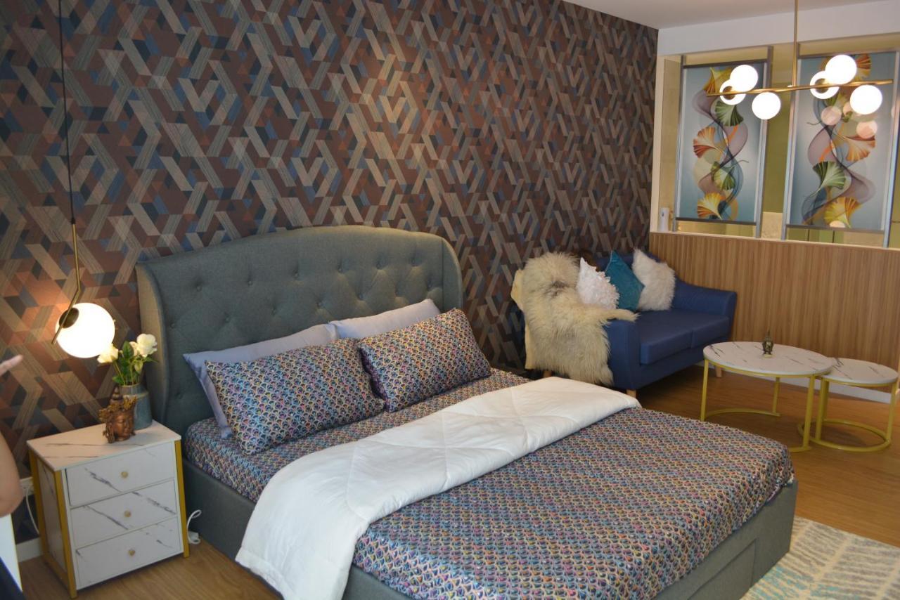 Luxxe Interior Design Condo - Novotel Residences At Acqua Private Residences Mandaluyong Екстер'єр фото